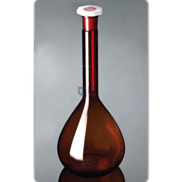 Amber Volumetric Flask, Unserialized With Polyethylene Stopper